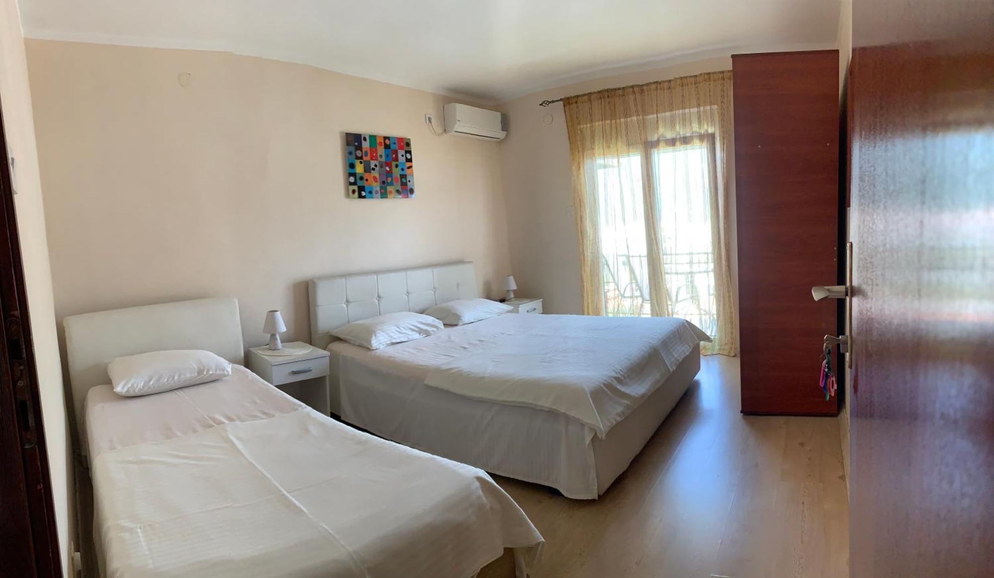 Guest House Budva Buitenkant foto