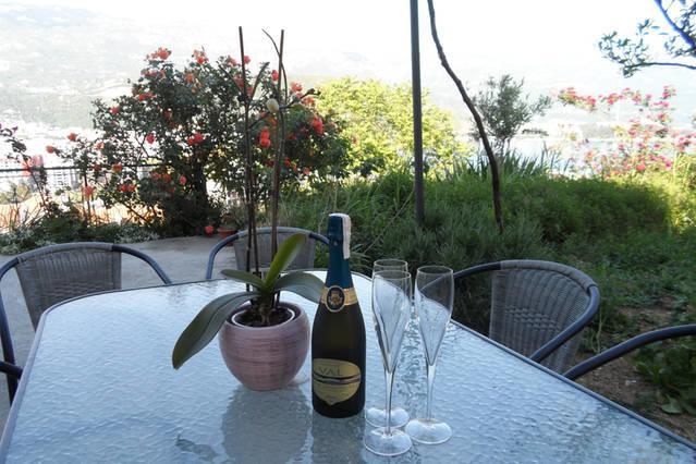 Guest House Budva Buitenkant foto